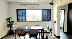 Blk 330 Bukit Batok Street 33 (Bukit Batok), HDB Executive #579724051